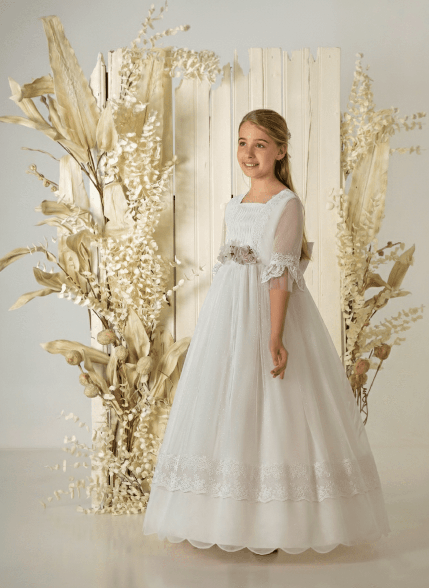 Vestido de comunión niña modelo A870 | ANA LAY Sevilla