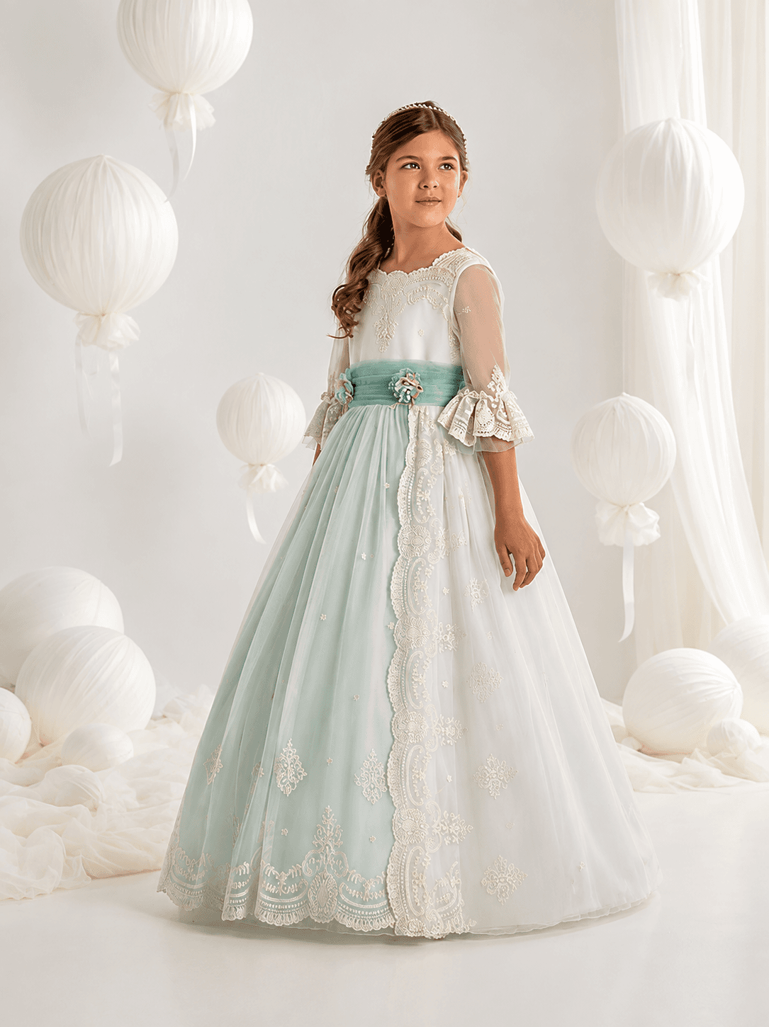Vestido de Comunión con falda de doble capa 7604