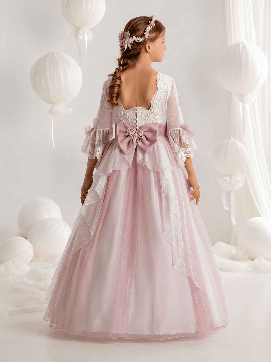 Vestido de Comunión con falda de Encaje 7609